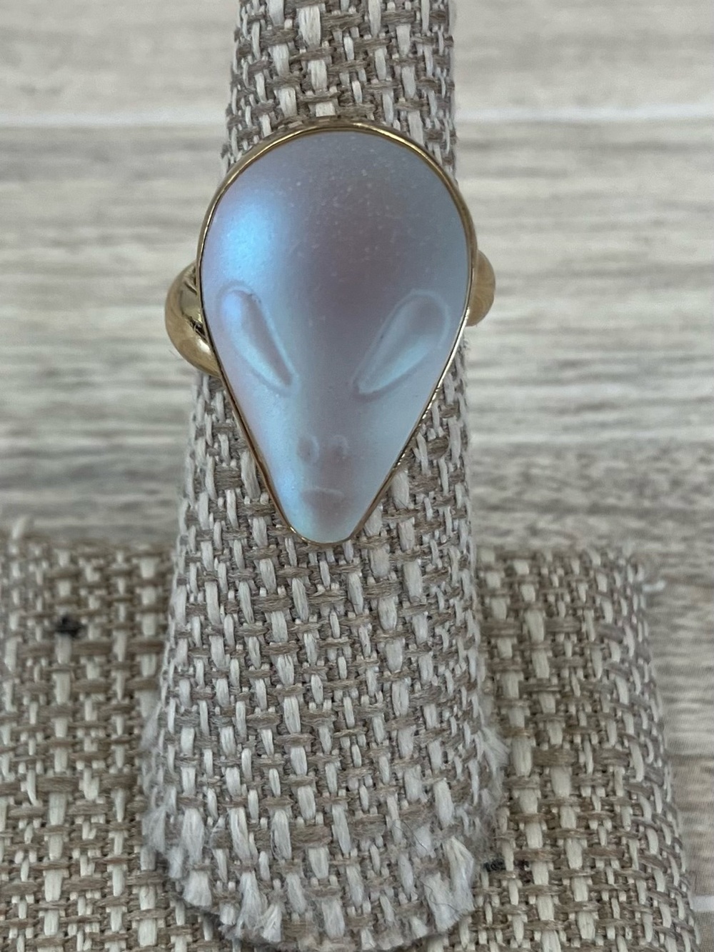 Charles Albert Iridescent Alien Face Ring in Pearl and Gold